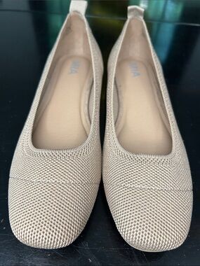 MIA Tan Knit weave mesh Slip-On neutral dress or casual Flats